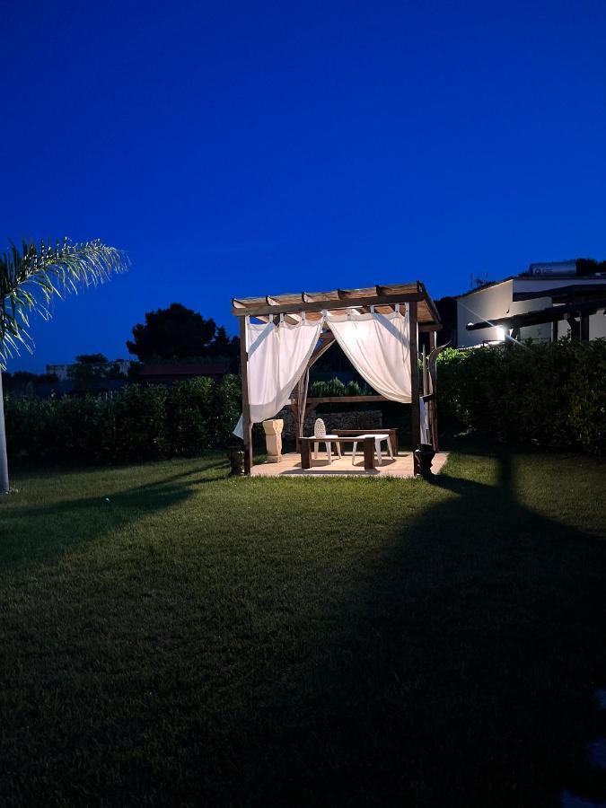 Bed and Breakfast A Lu Fanizza Cutrofiano Exterior foto