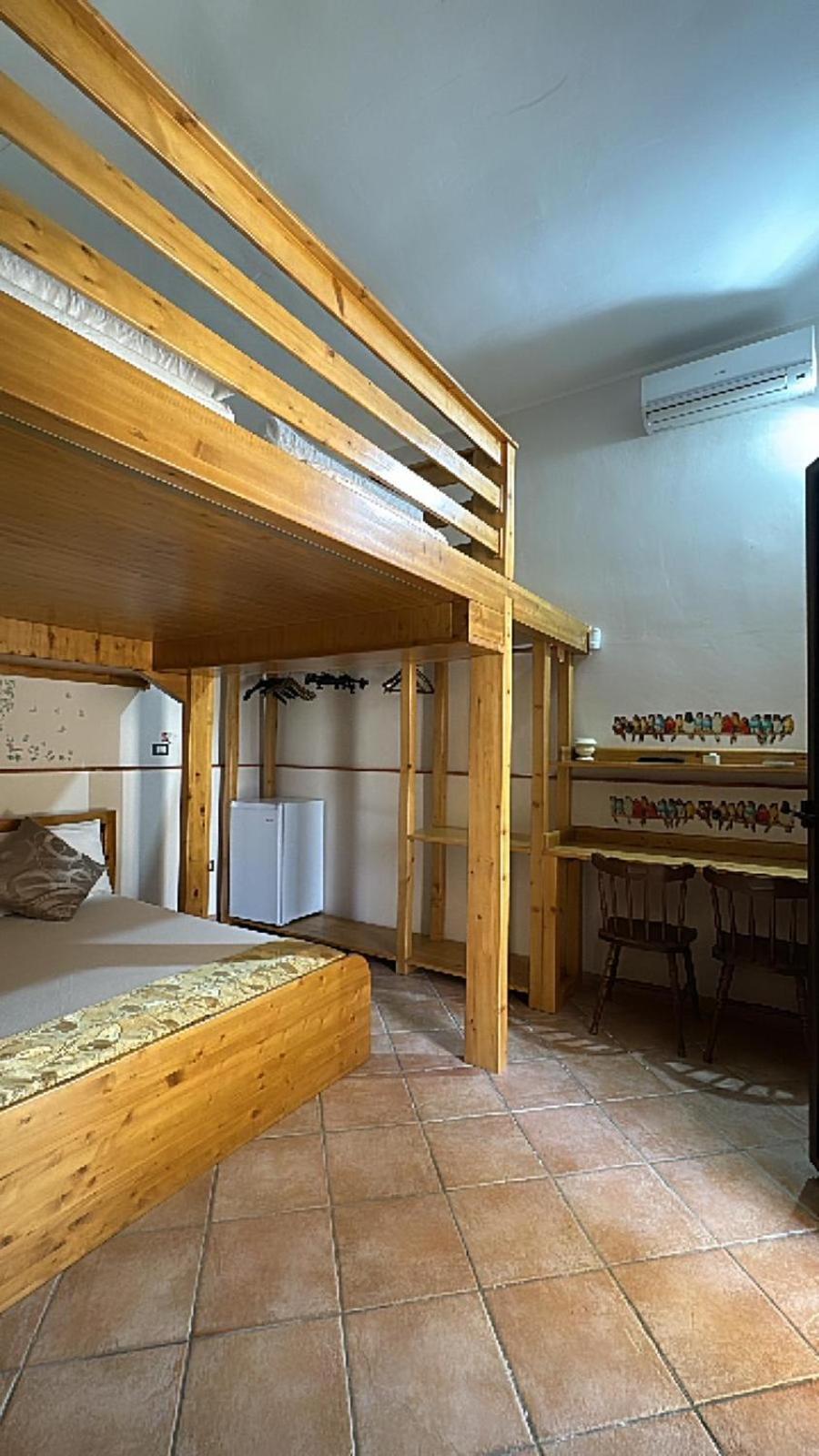 Bed and Breakfast A Lu Fanizza Cutrofiano Exterior foto