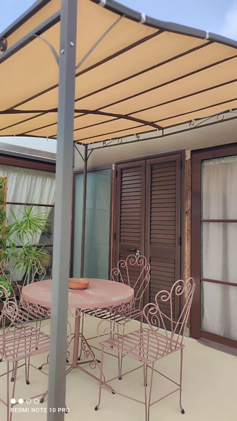 Bed and Breakfast A Lu Fanizza Cutrofiano Exterior foto