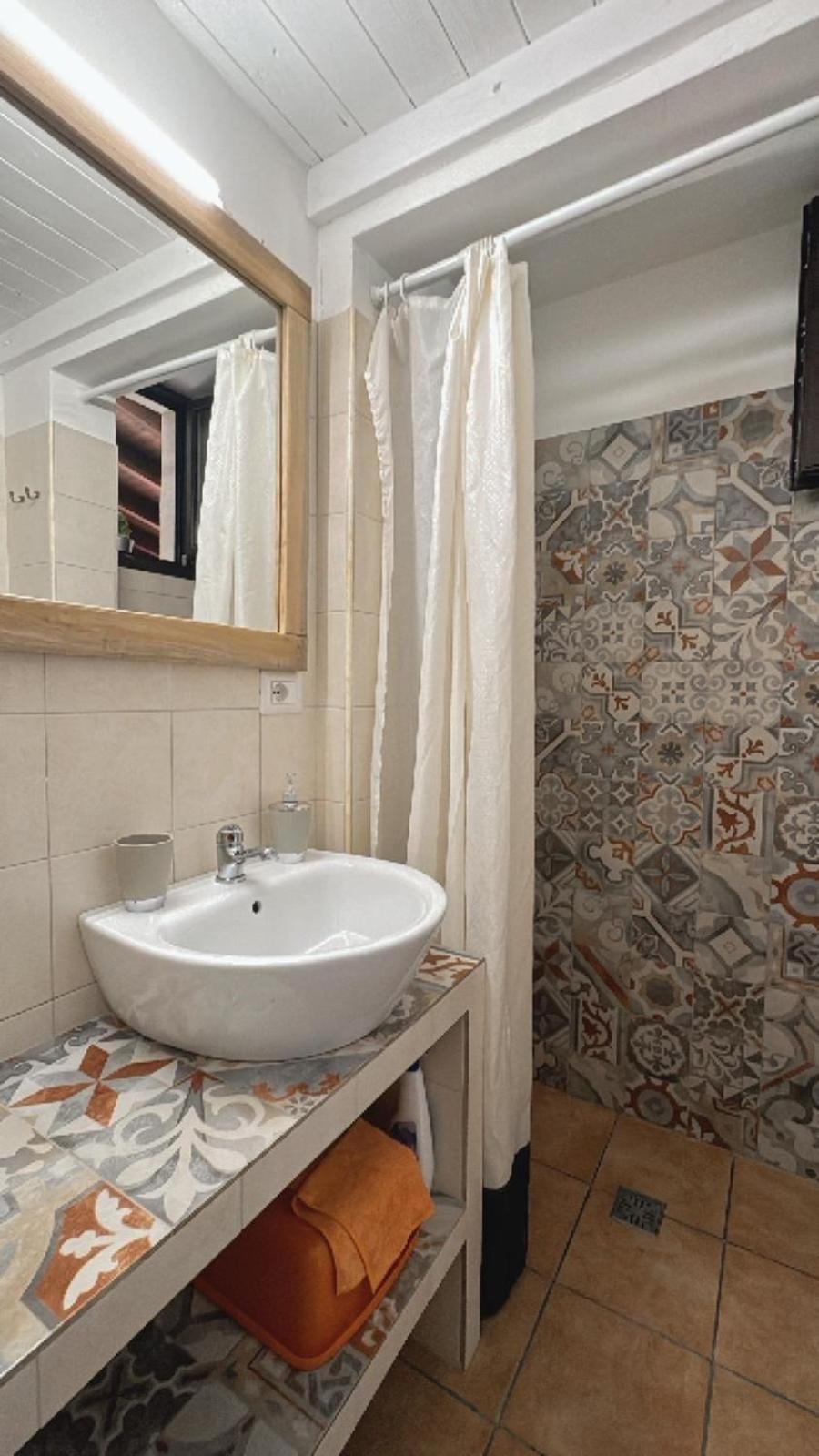 Bed and Breakfast A Lu Fanizza Cutrofiano Exterior foto