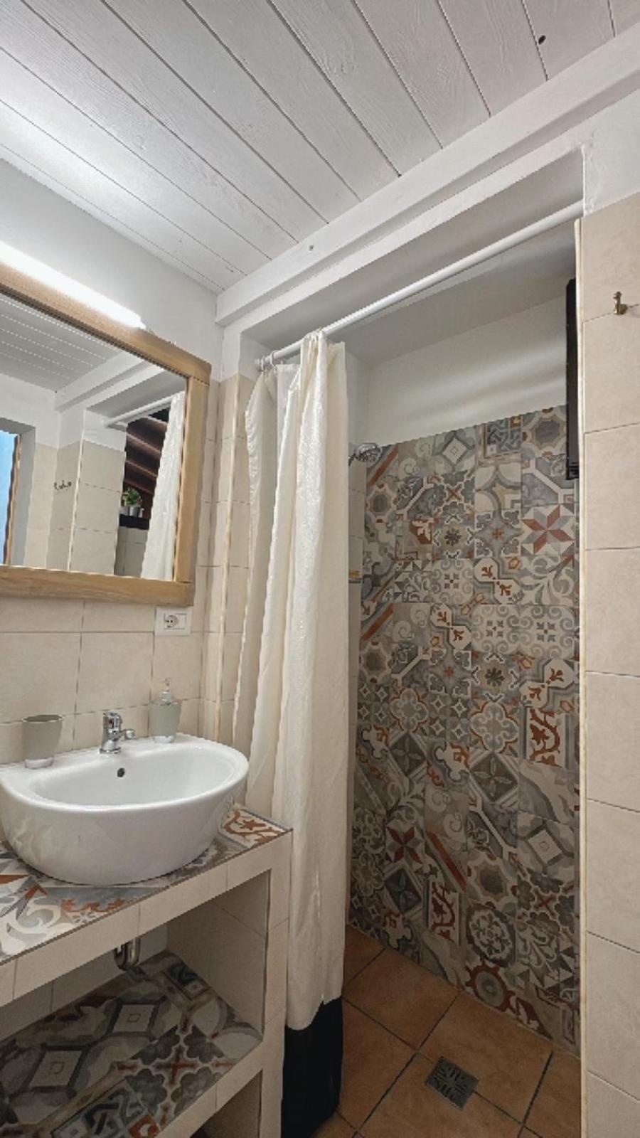 Bed and Breakfast A Lu Fanizza Cutrofiano Exterior foto